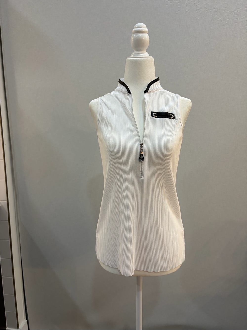 Jamie Sadock White Sleeveless Zip-Front top with Black Trim